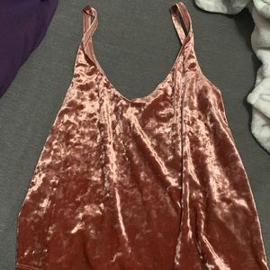 VELVET TANK